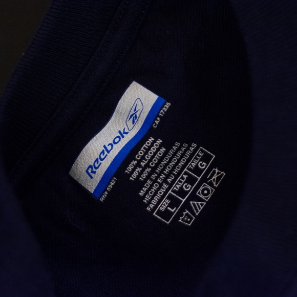 Vintage Reebok Cavaliers Shirt - Picture 2 of 5